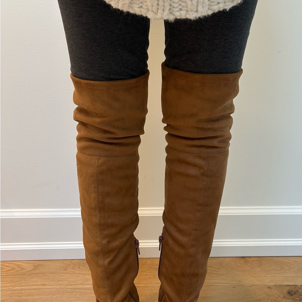 Knee-high Nobuck Boots Made in Brazil - Picture 4 of 10